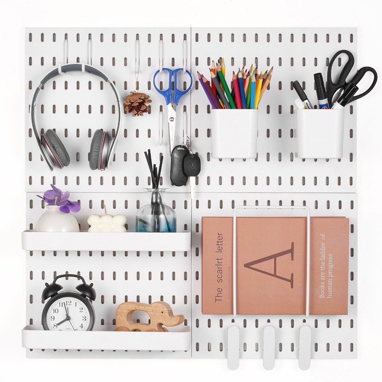 Food Storage Kits - モジュール式プラスチックペグボードウォールオーガナイザーコンビネーションキット 11x11インチ 4パネル DIY穴あきボード収納ディスプレイシステム クラフトルーム、ガレージ、キッチンツール整理、ホームオフィスアクセサリー用 ホワイト