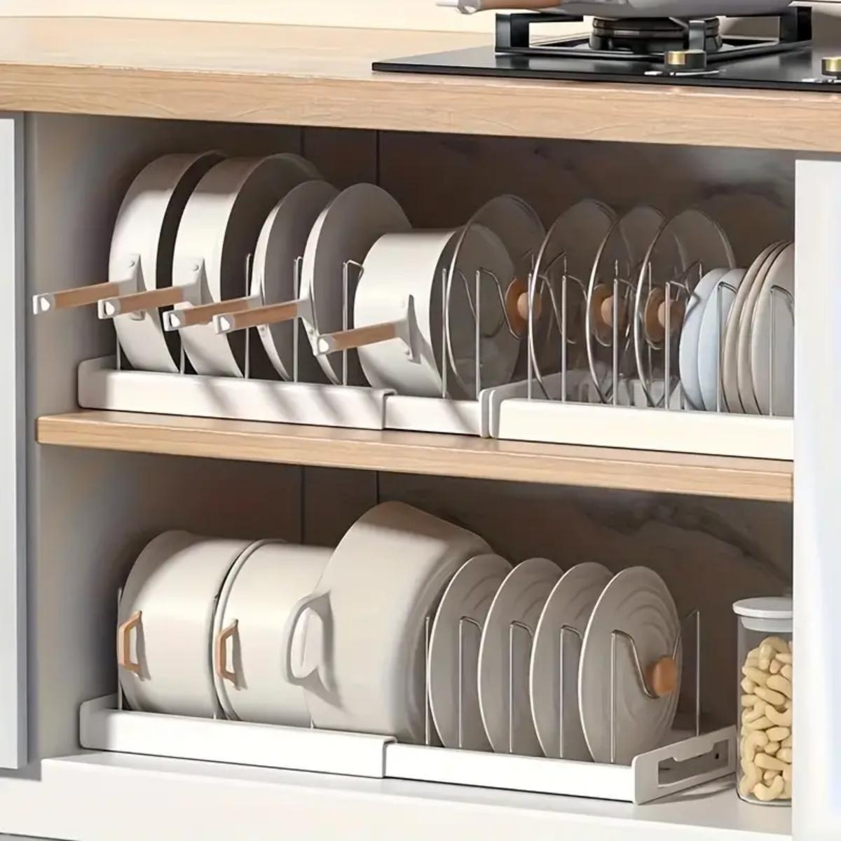 Food Storage Cabinet For Kitchen - 拡張可能なキッチンポットパンオーガナイザー、キャビネット下用、7つの調整可能な仕切り付き、食品保存容器、蓋収納、1パック