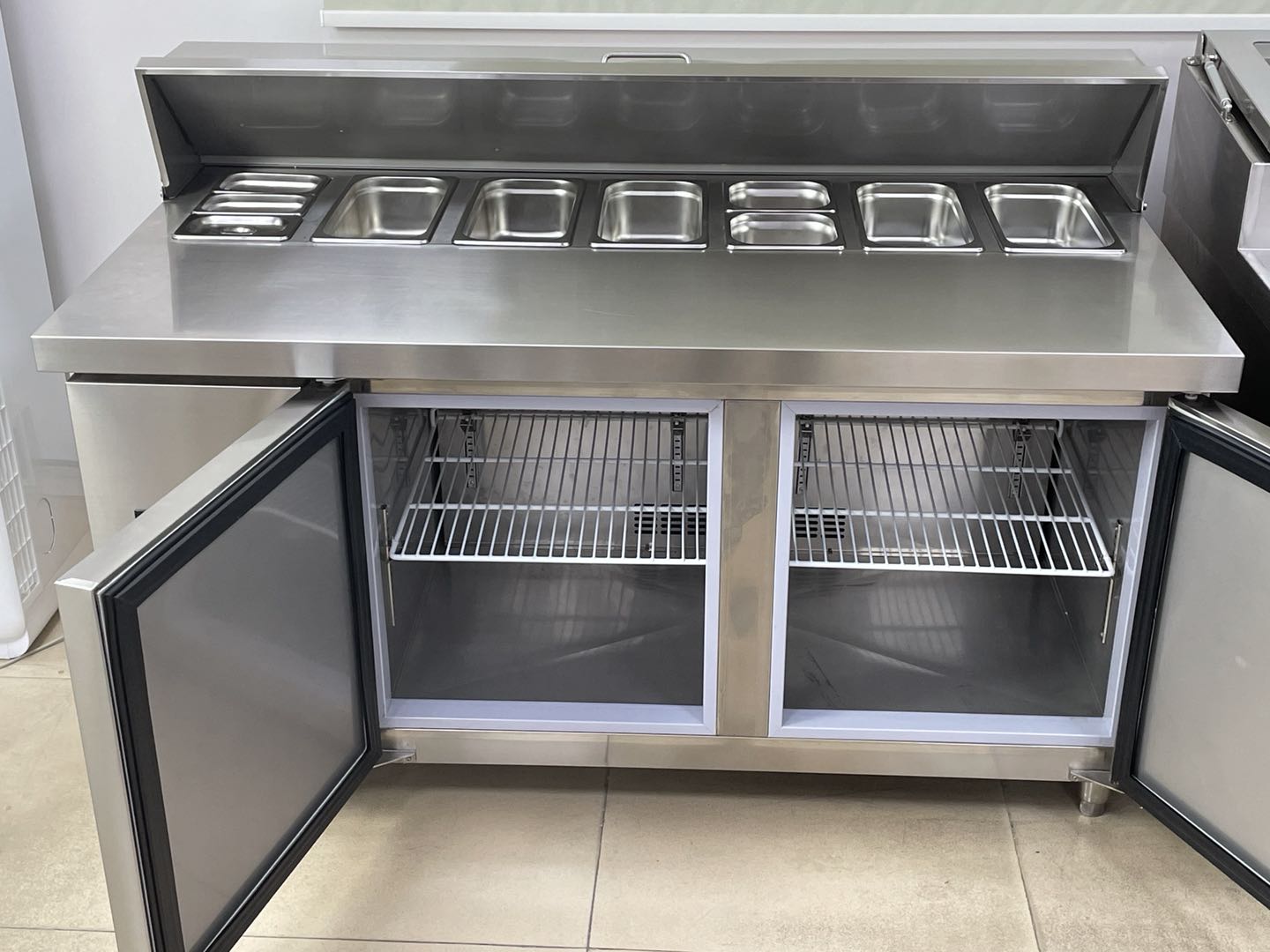 0～10℃低温業務用2ドアピザ準備台冷蔵庫自動霜取り冷蔵食品 - Storage Food Prep のレビューと価格